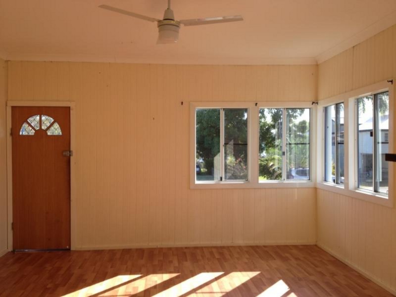 298 Waterloo Street, Berserker QLD 4701